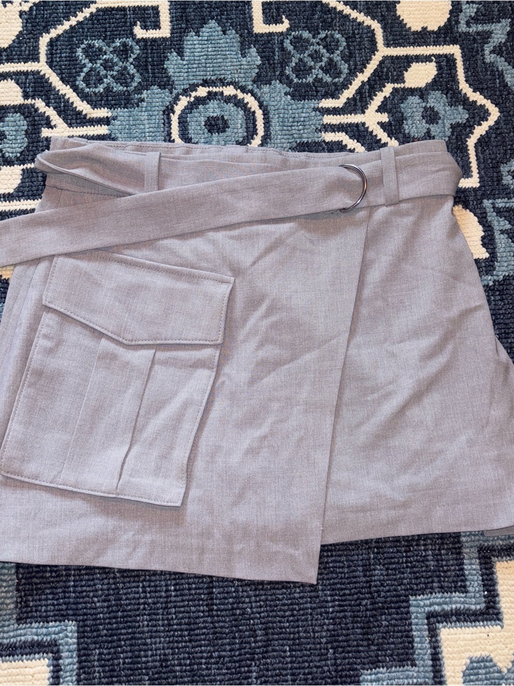 Abercrombie & Fitch Belted Mini Skort with Cargo Pocket - Light Gray
